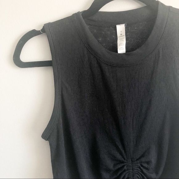Lululemon Cinch Me Up Front Tank Veil - Picture 5 of 7
